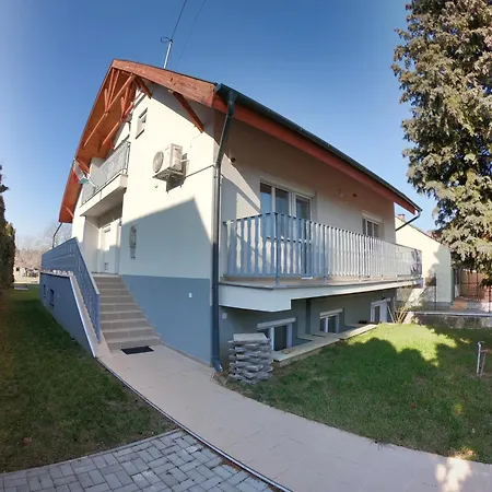 Lägenhetshotell Mazurek