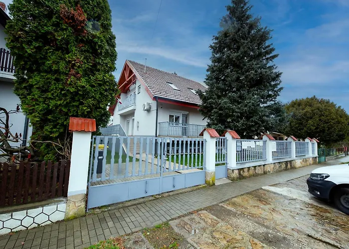 Mazurek Lägenhetshotell *