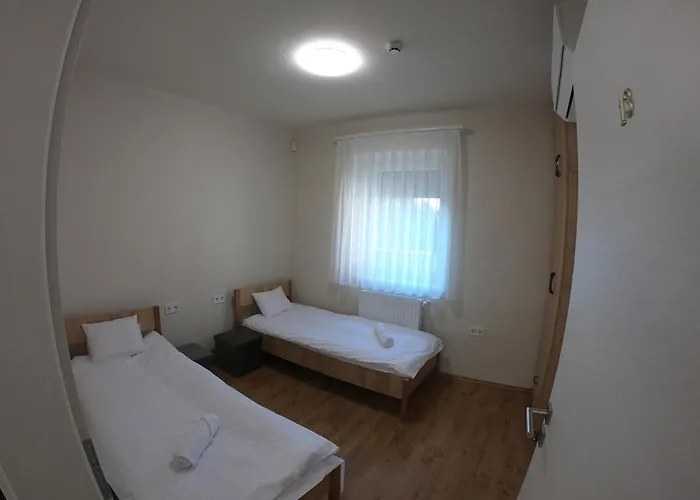 Mazurek Lägenhetshotell Balatonboglár